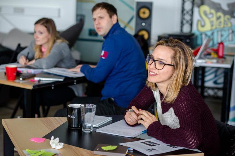 Tečaj vodenja delavnic z Nino Dušić Hren, Dober stik